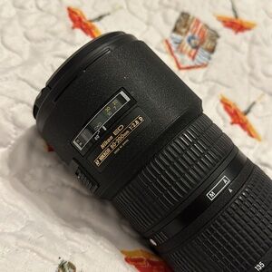 Nikon 80-200/2.8 VR AF lens